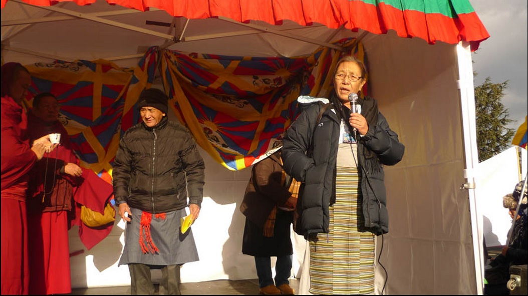 Mrs Chungdak Koren, a member of Tibetan Parliament-in-Exile from Europe, addressing a rally in front of the UN office in Geneva on 10 December 2012