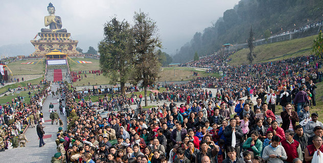 Crowds eagerly await the arrival of His Holiness the Dalai Lama for the consecration of the Tathagata Tsal statue, Ravangla, Sikkim, India 25 March 2013. Photo/Tenzin Choejor/OHHDL