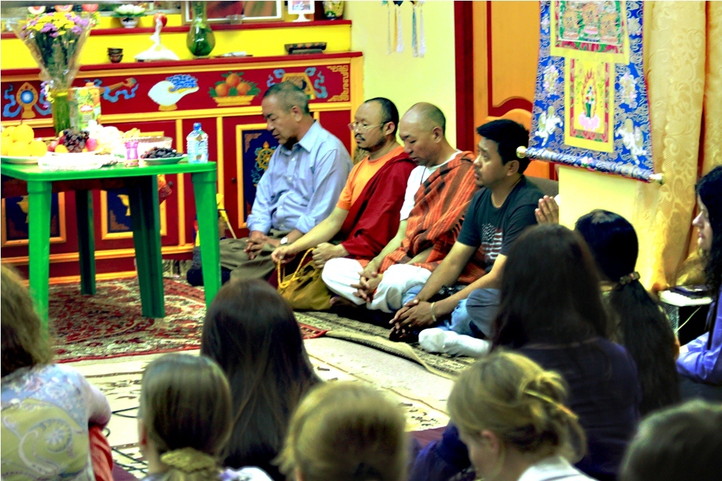 Russian supporters and Tibetans offer prayers for all those Tibetans who have sacrificed their lives of Tibet