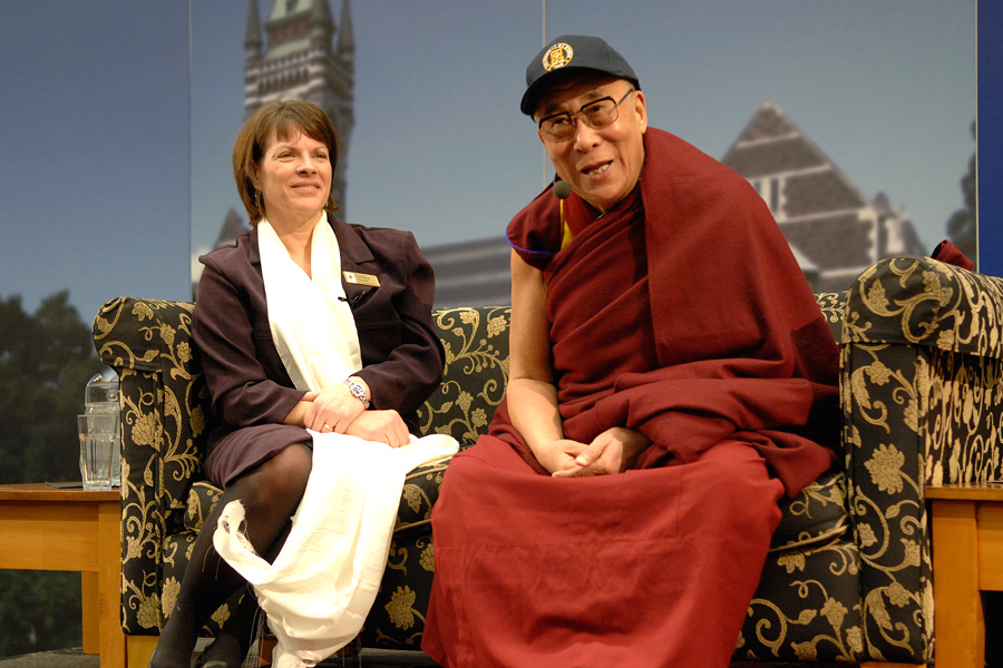 His Holiness the Dalai Lama responding to questions from students at the University of Otago in Dunedin, New Zealand on June 11, 2013. Photo/Jeremy Russell/OHHDL