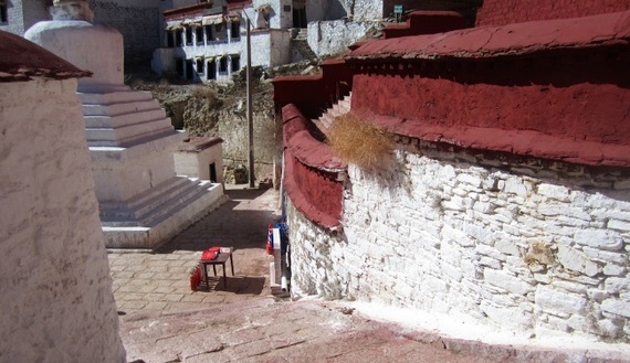 An unattended checkpoint, with fire extinguishers, at Ganden Monastery outside Lhasa, Tibet Autonomous Region, China. (Anastasia Corell)