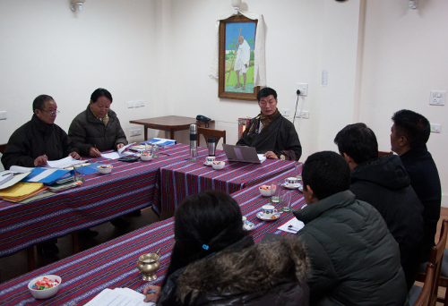 SIkyong Dr Lobsang Sangay with officials and staff from the finance department during the final day of the budget proposal session, 22 January 2014.