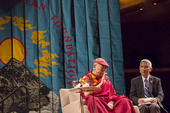 His Holiness the Dalai Lama speaking at Davies Symphony Hall in San Francisco, California on February 22, 2014. Photo/American Himalayan Foundation