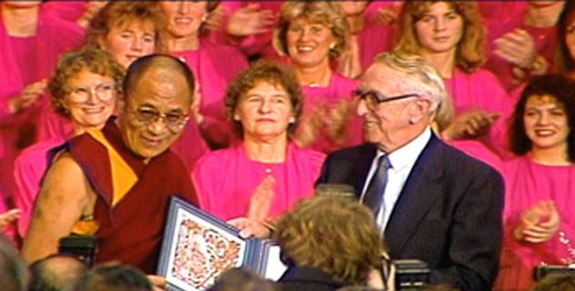 His Holiness the Dalai Lama being awarded the Nobel Peace Prize in 1989/File photo