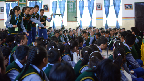 Tibetan students at a dialectic debate being performed during His Holiness the Dalai Lama's visit to Goaplpur on 29 April. DIIR Photo/Tenzin Phende