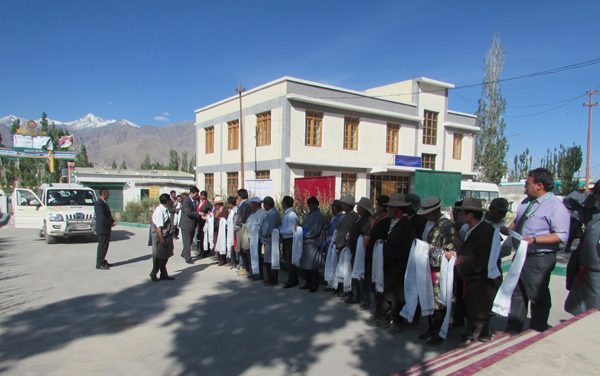 Sikyong being welcomed on his visit for a meeting with local Tibetan leaders of various organizations in Ladakh