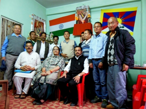 Members of the Tibet support group with the Tibetan settlement officer Tsering Dorje and ITCO chief Jigme Tsultrim.