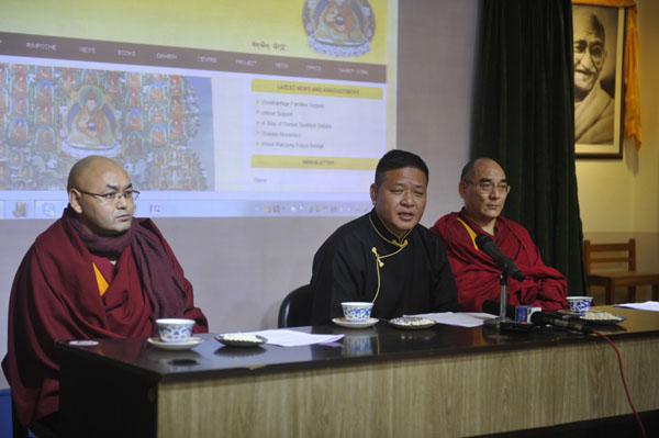 From left: Khenpo Sonam Tenphel, Deputy Speaker of Tibetan Parliament-in-Exile, Mr. Penpa tsering, Speaker of the Tibetan Parliament-in-Exile and Drogon Gangri Karma Rinpoche at the website launch.