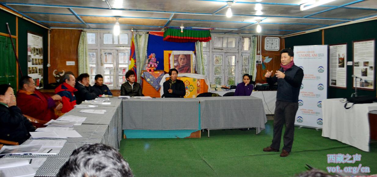 Mr. Tsering Wangchuk during the three-day workshop on Middle Way Approach at Mcleod Ganj.