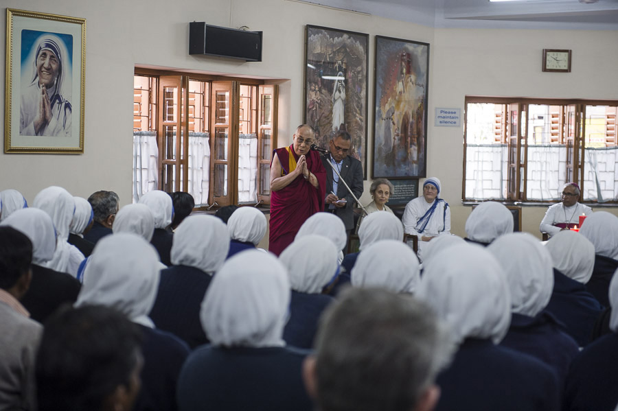 His Holiness the Dalai Lama speaking to the sisters, and staff of the Missionaries of Charity at Mother Teresa's House in Kolkata, West Bengal, India on January 12, 2015. Photo/Tenzin Choejor/OHHDL