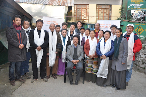 A group photo of the participants with DIIR Secretary Tashi Phuntsok.