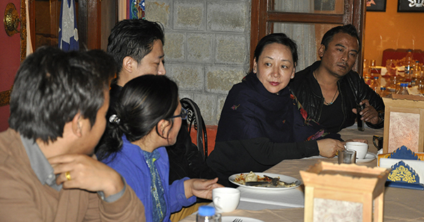 DIIR Kalon interacting with journalists from the Tibetan media at the event, 23 March 2015.