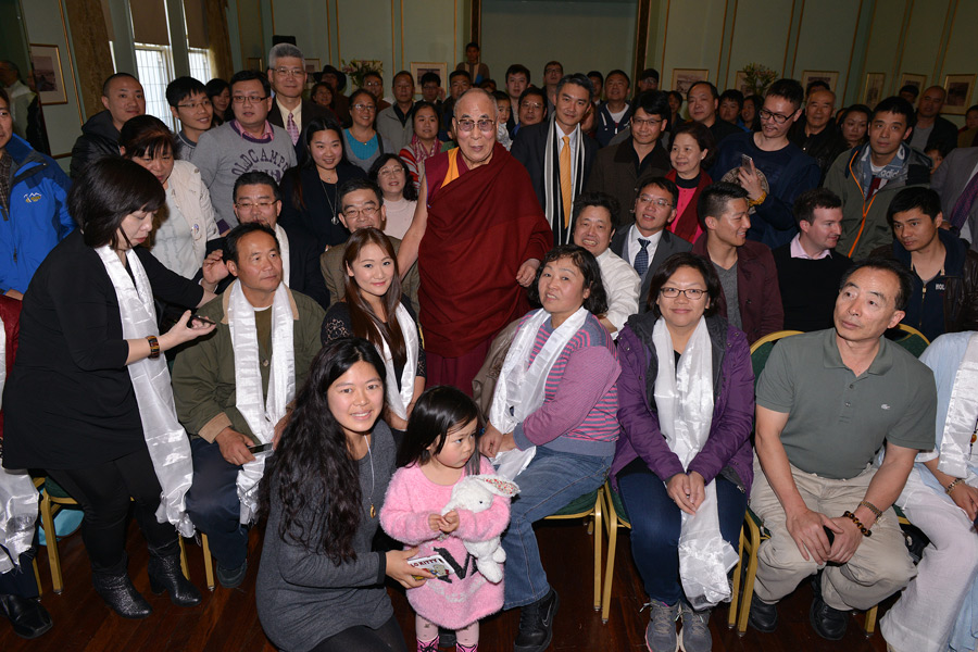His Holiness the Dalai Lama with Chinese intellectuals, writers and democracy activists after their meeting in Katoomba, NSW, Australia on June 7, 2015. Photo/Rusty Stewart