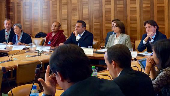 US Under Secretary and Special Coordinator for Tibetan Issues Sarah Sewall, ICT President Matteo Mecacci, US Ambassador to United Nations Human Rights Council Keith Harper, former Tibetan political prisoner Golog Jigmy, ICT Europe’s Tsering Jampa and Vincent Metten at the event in Geneva.