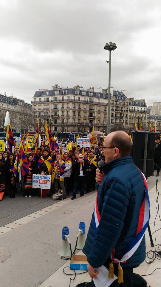 Senator Andre Gattolin, Vice President of the Tibet Group in the French Senate addressed the gathering.