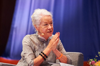 Scilla Elsworthy speaking on the final day of the Mind & Life Dialogue in Brussels, Belgium on September 11, 2016. Photo/Olivier Adam