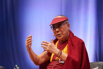His Holiness the Dalai Lama offering his comments of the Mind & Life Dialogue in at the Bozar Centre for the Fine Arts in Brussels, Belgium on September 11, 2016. Photo/Olivier Adam
