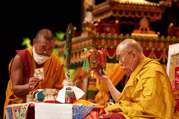 His Holiness the Dalai Lama conferring the Avalokiteshvara Empowerment at the Zenith Center in Strasbourg, France on September 18, 2016. Photo/Olivier Adam