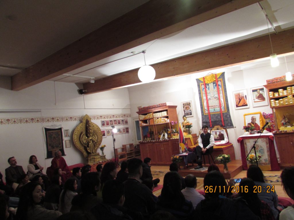 Sikyong addressing the Tibetan community in Frankfurt, Germany on 25 November 2016.