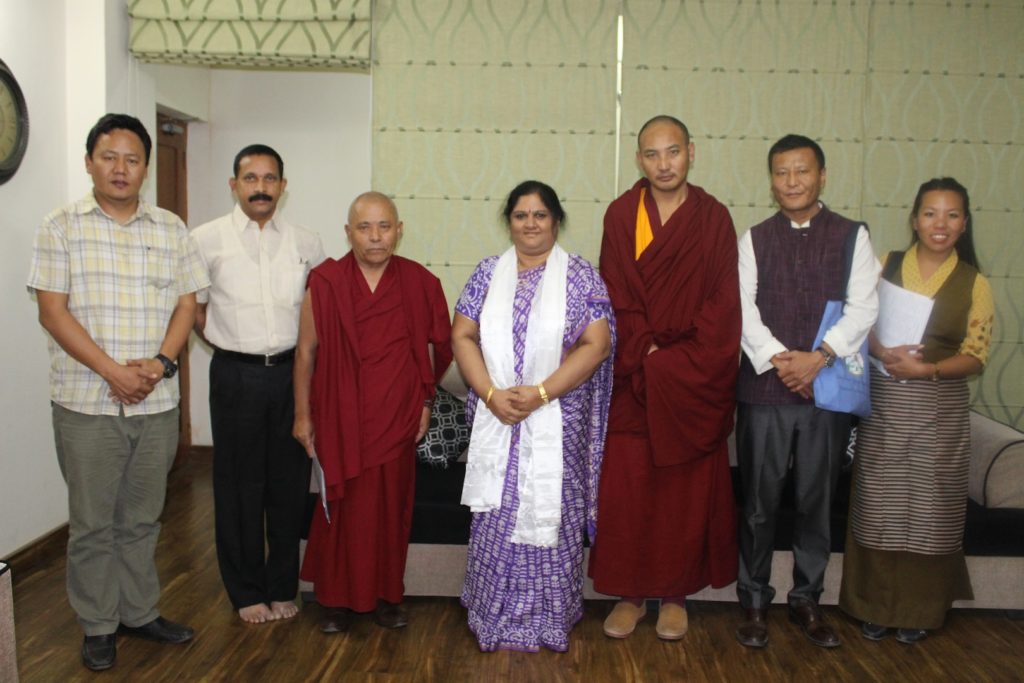 The Tibetan Parliamentary delegation with Smt Geetha Kothapalli, MP (Lok Sabha) .