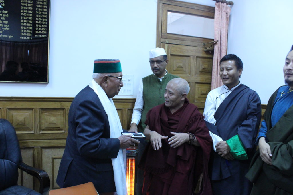The Tibetan parliamentary delegation with Speaker Brij Bihari Lal Butail at the Himachal Pradesh Assembly.
