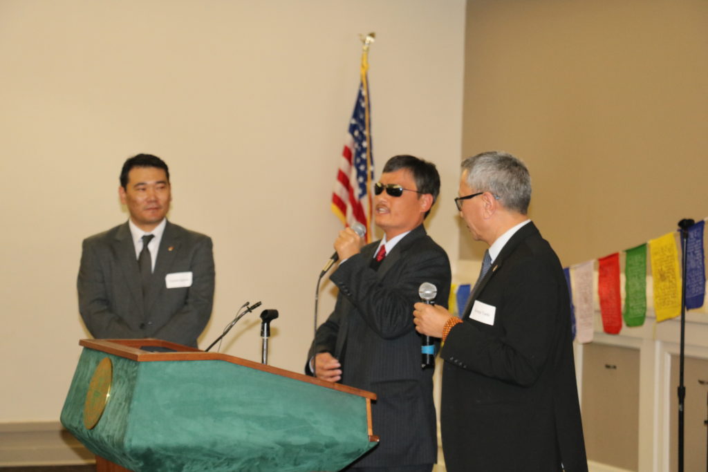Mr Chen Guangcheng speaking at the reception for Chinese Tibet Supporters on 17 December 2016.
