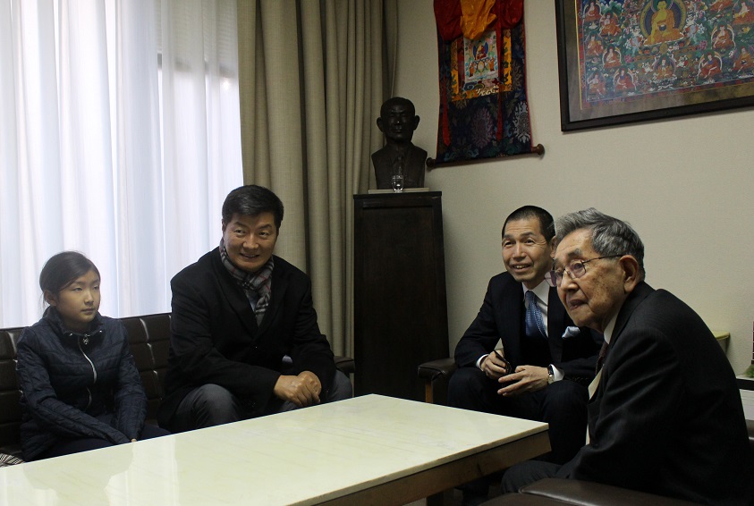 Sikyong Dr. Lobsang Sangay meeting with Mr Hiraoka Hidenobu, director and Mr Koichi Hiraoka, Executive Headmaster of Seifu Junior and High School in Osaka, Japan, on 15 February 2017