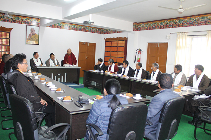 Deputy Speaker Acharya Yeshi Phuntsok speaking at the gathering. Photo/ Tibetan parliamentary secretariat