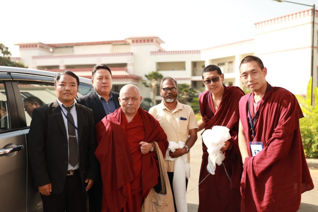 CTA Chief Representative of South Zone receiving the Deputy Speaker of Tibetan Parliament at Dalai Lama Institute for Higher Education (DLIHE) in Bangalore. Photo/ Tibetan Parliament-in-Exile