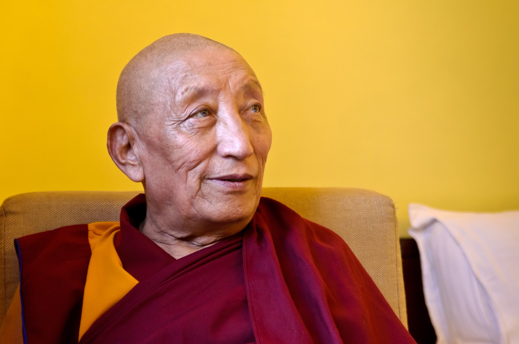Слушать тибетскую медитацию. Посмертная медитация тукдам. Монах Гьяцо. Геше Джампа Тинлей.