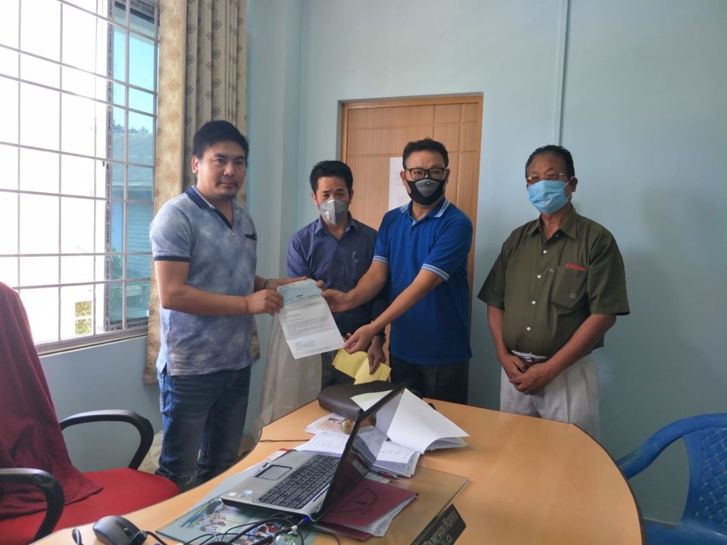 Tezu Dhargyaling Tibetan Settlement office contribute COVID-19 Relief Fund to District Administration. 