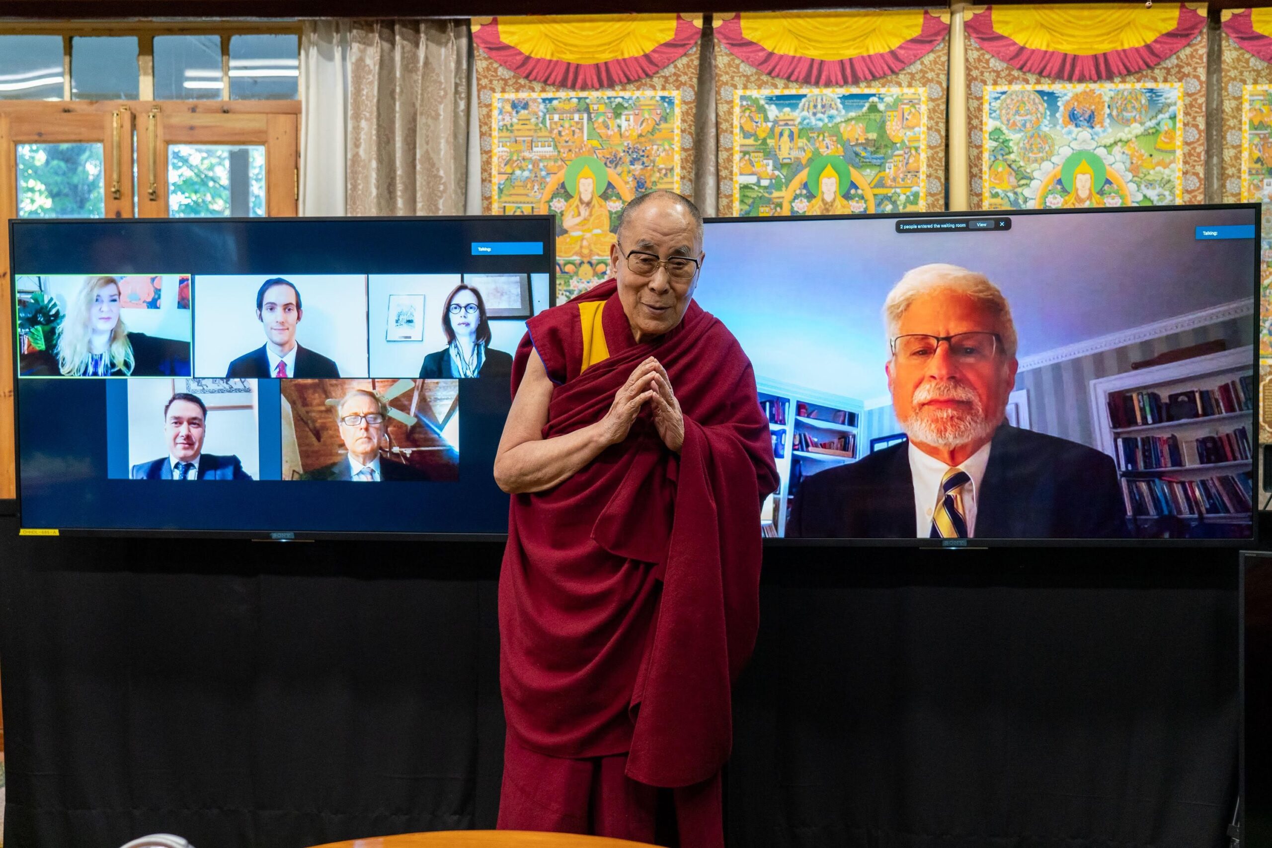 Us Special Coordinator For Tibetan Issues Meets His Holiness The Dalai Lama Central Tibetan