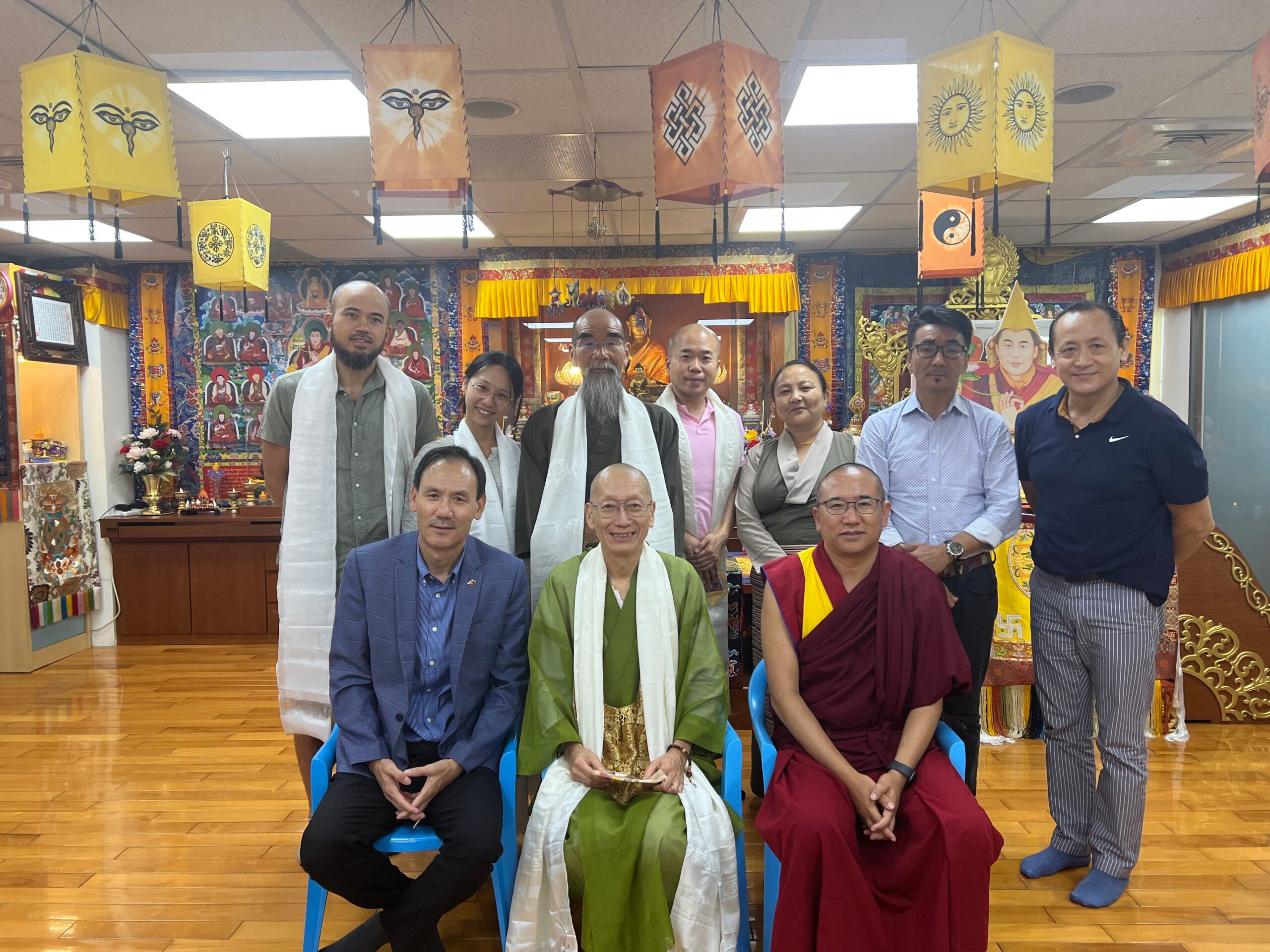 President and Members of Japan’s Flame of Hope Visit Office of Tibet in ...