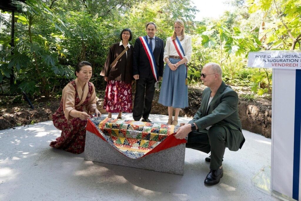 Allée du Tibet Inaugurated, France’s First Public Stupa Planned